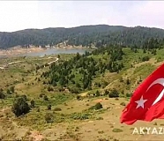 Türk Bayrağı Acelle Yaylası Tepeleri Sakarya Akyazı